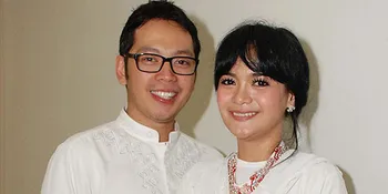 Shezy Idris - Akizz Harap Lebaran Berikutnya Sudah Bertiga