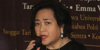 Putri Bung Karno Persembahkan Dharma Gita Maha Guru
