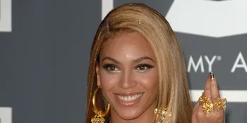 Beyonce, U2, Foo Fighters Berebut Jadi Headline