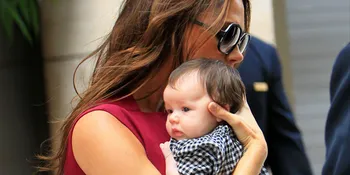 Wow, Harper Beckham Jadi Selebriti Paling Berpengaruh!