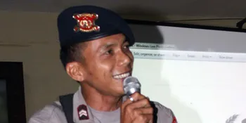 Norman Kamaru: Saya Mundur Karena Ada Sesuatu