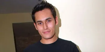 Arifin Putra Tak Ada Niat Jadi Tentara