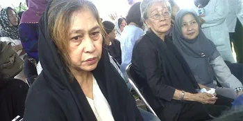 Almarhum Hendra Cipta Dimakamkan di Tanah Kusir