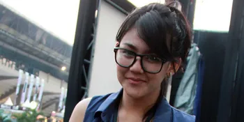 Sissy Priscillia Pikir-Pikir Jadi Penyanyi