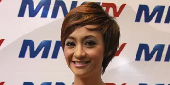 Hamil, Deasy Noviyanti Tetap sibuk