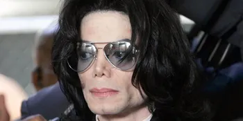 Keluarga Sesalkan Foto Mayat Michael Jackson!