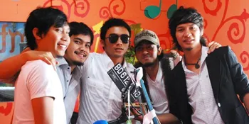 My Face Band Launching Album di Kali