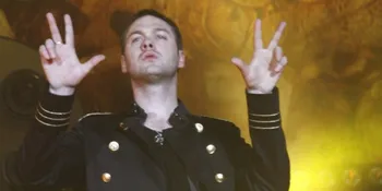 Kasabian Incar Glastonbury Festival