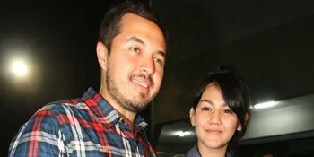 Demi Sissy, Rifat Rela Terbang Dari Jepang