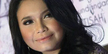 Rossa Dibelikan Rumah 3 Miliar Oleh Dokter?