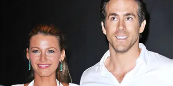 Putuskan Leo, Blake Lively Cium Ryan Reynolds