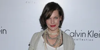 10 Zombie Dilarikan ke Rumah Sakit!