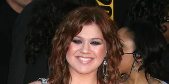 Kelly Clarkson Iri Adele