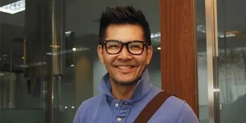 Ferry Salim Bangga Dengan Pernikahan Agung