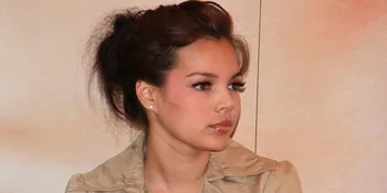 Kerja Kantoran, Dewi Sandra Siap Rilis Single