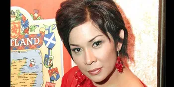 Semedi, Irianti Erningpraja Hasilkan 'Kunang-Kunang'