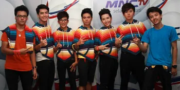 Musik Boyband Diapresiasi, SMASH Bangga