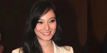 Asmirandah - Dude Saling Kenalkan Dengan Keluarga