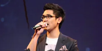 Afgan Bangga Nyanyikan Lagu SBY