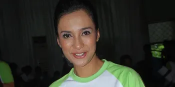 Shahnaz Haque Biarkan Rumahnya Dicorat-Coret?