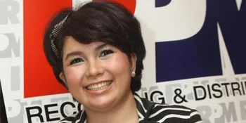 Joy Tobing Tak Telat Jenguk Suami