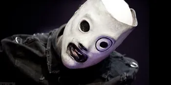 Slipknot Dedikasikan Album Berikutnya Untuk Paul Gray