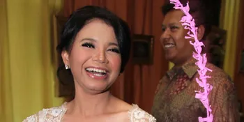 Rossa Belum Mau Bicara Soal 'Sang Dokter'