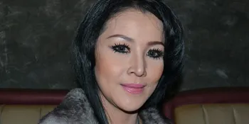 Maria Eva Bantah Rumah Tangganya Retak