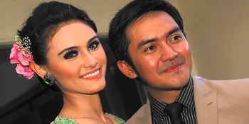 Lamaran, Prabu Revolusi Berikan Jam Tangan