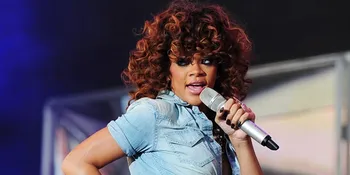 GaGa - Madonna Dieleminasi dari 'THE X FACTOR'?