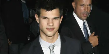 Taylor Lautner Tak Mau Baca Tentang Dirinya Sendiri