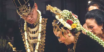 Nikahi Yvone Ligaya, Tio Pakusadewo Gelar Upacara Panggih