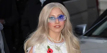 Lady GaGa Incar Chris Martin & Elton John