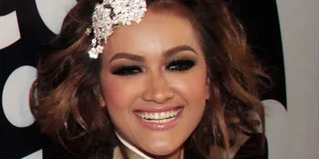 Shankar: Jupe Titisan Bunda Suzanna