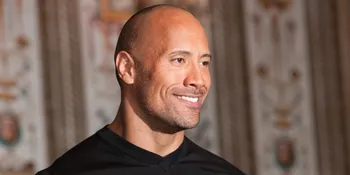 Dwayne Johnson Jadi Pemburu Monster