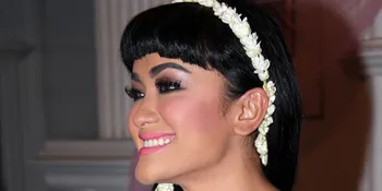 Clift Sangra Tolak Jupe Jadi Titisan Suzanna