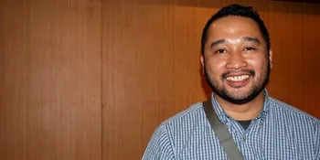 Apa Alasan 'NEGERI 5 MENARA' Pakai Bintang Lawas?