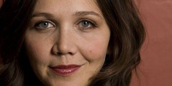 Maggie Gyllenhaal Hamil Anak Kedua?