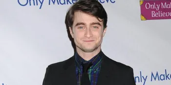 Wah! Daniel Radcliffe Paling Takut Kecoa!