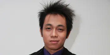 Russel Miracle Komentari Konser Vina Panduwinata