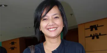 Nonton Film Sendiri, Cut Mini Tetap Beli Tiket