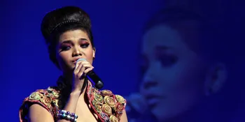 Citra Scholastika Ngejazz 'Alamat Palsu'