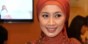 Desy Ratnasari Ajari Anak Tidak Ingkar