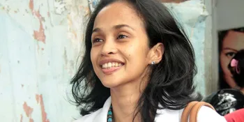 2012, Melly Manuhutu Rilis Single!