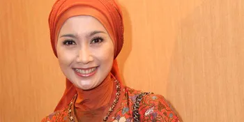 Anak Desy Ratnasari Ingin Jadi Badut