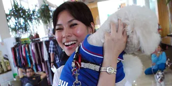 Anya Dwinov Tumbuh Bersama Anjing!