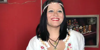 Melanie Subono: Macho-Macho Gini Gue Cengeng