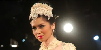 Laura Basuki Jaga Kemesraan Dengan Suami