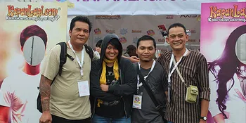 Promo Album, Bonita and The Hus Band Andalkan Social Media