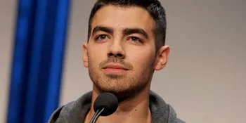 Joe Jonas Masuk Rumah Sakit!